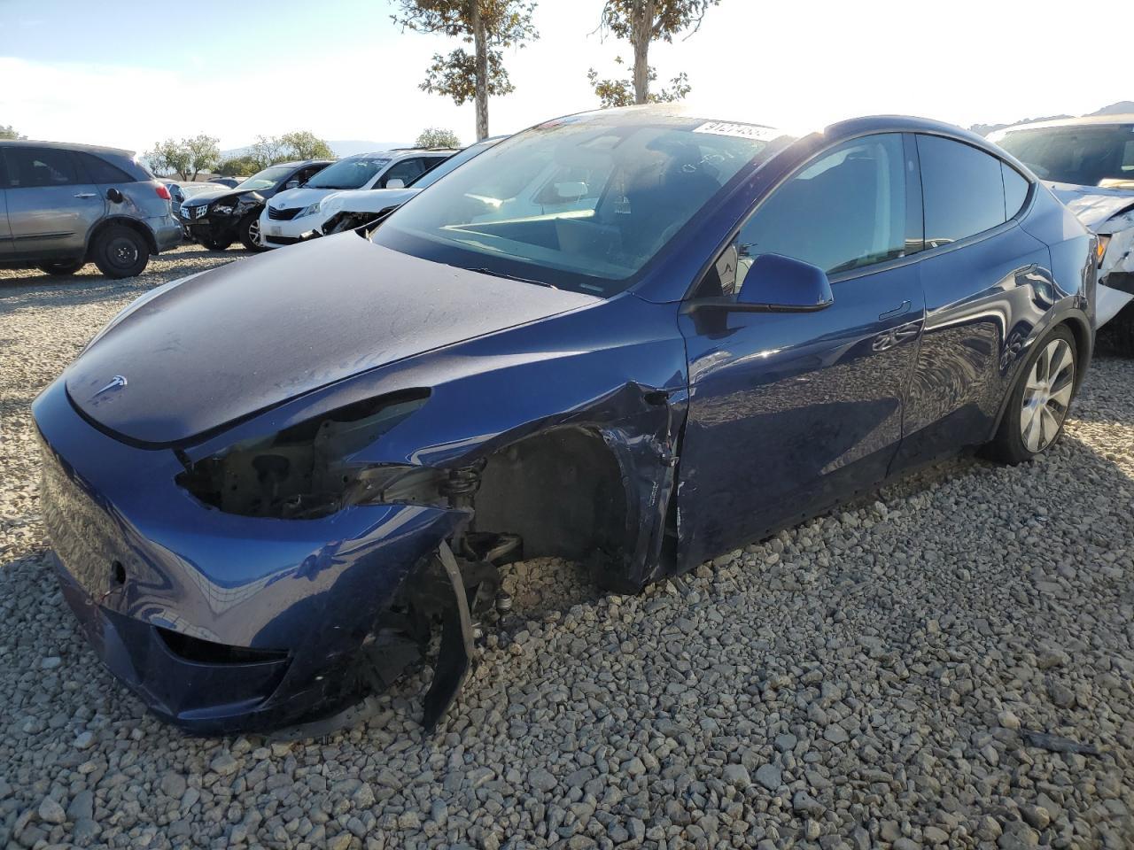 2023 TESLA MODEL Y