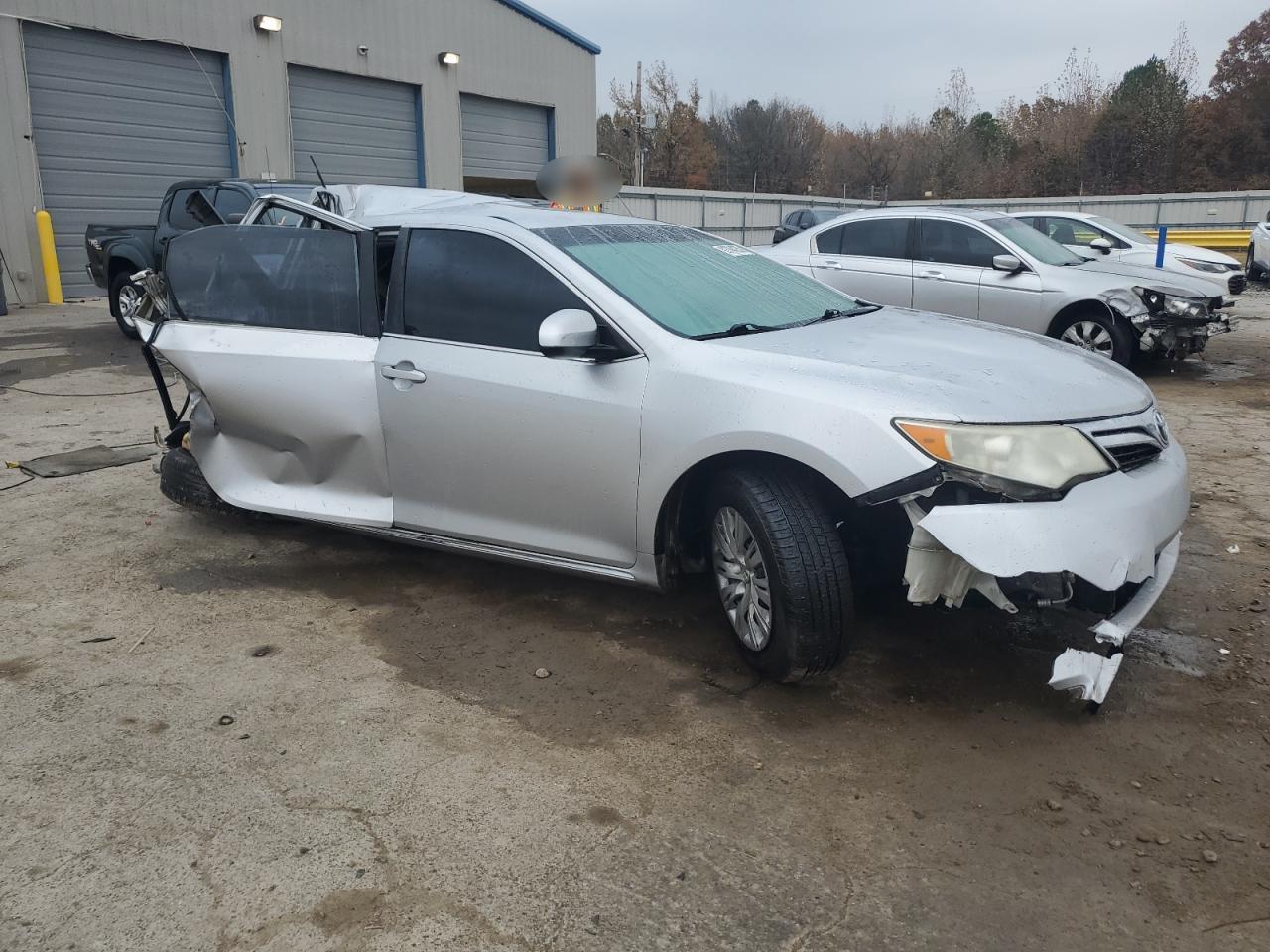 2012 TOYOTA CAMRY