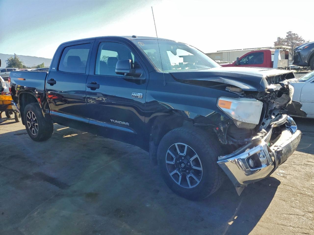 2016 TOYOTA TUNDRA