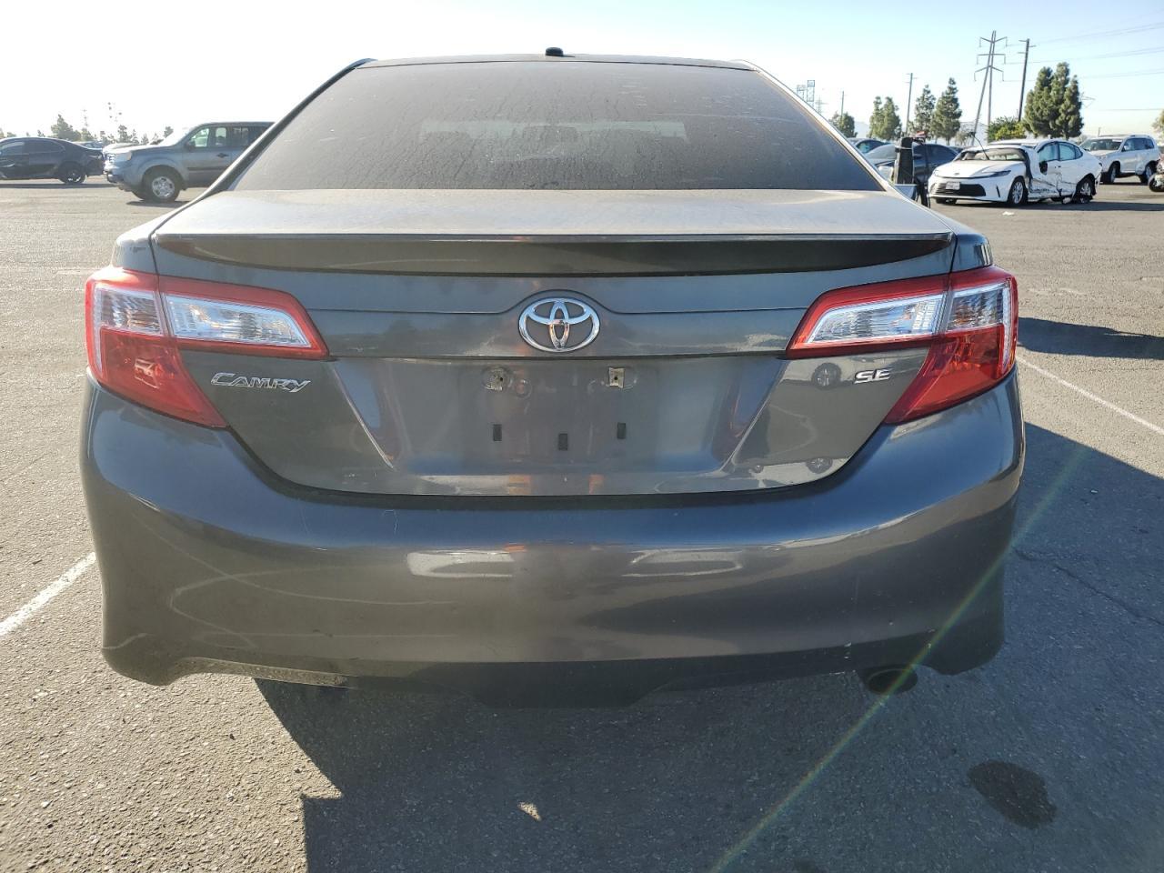 2012 TOYOTA CAMRY