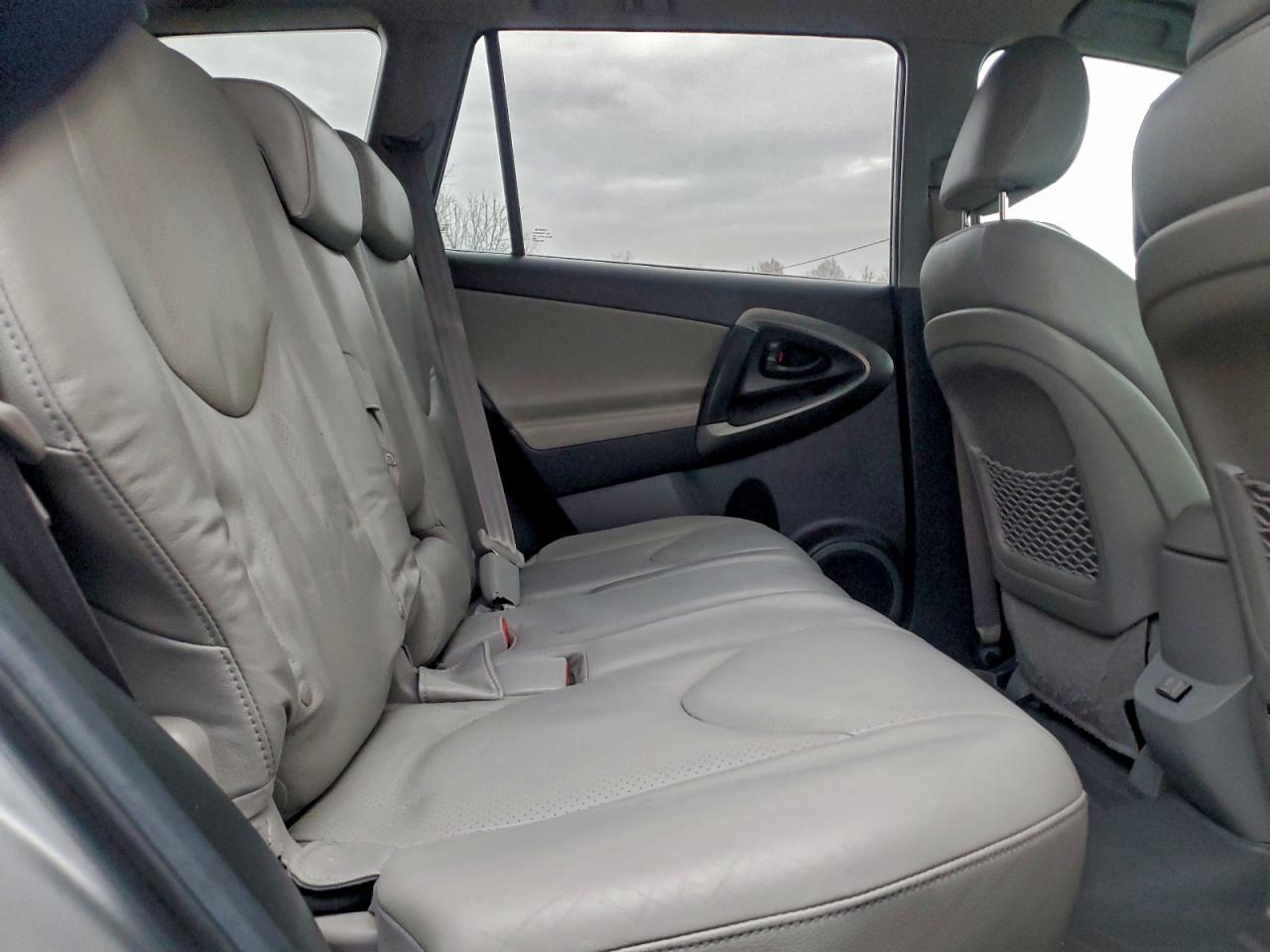 2010 TOYOTA RAV4