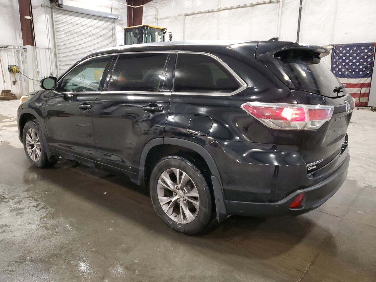 2015 TOYOTA HIGHLANDER