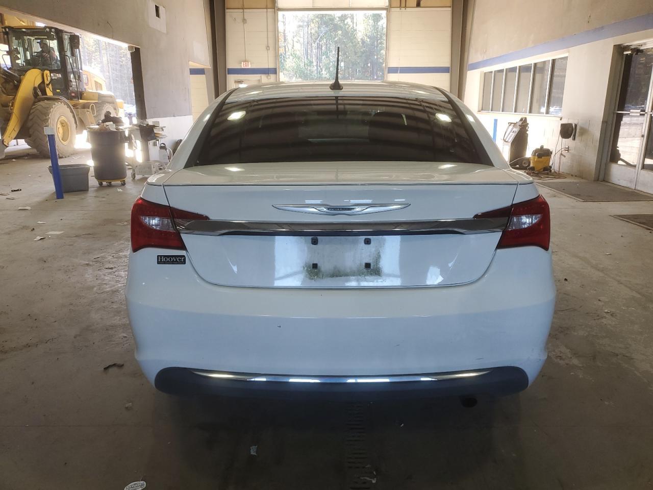 2012 CHRYSLER 200