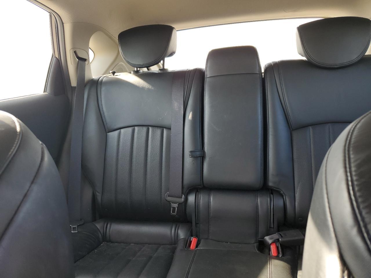 2016 INFINITI QX50