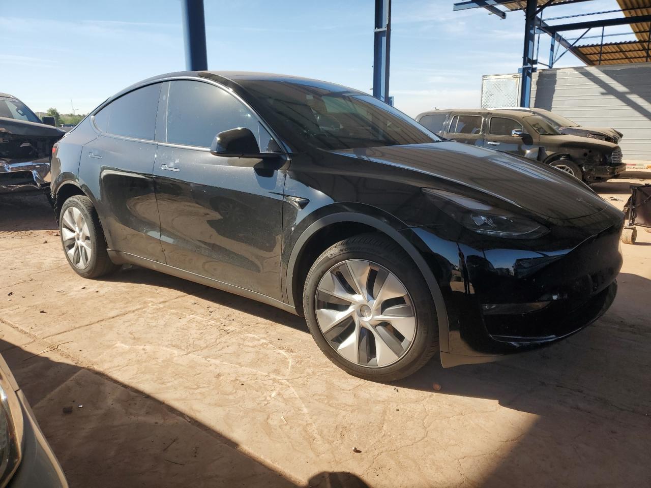 2024 TESLA MODEL Y