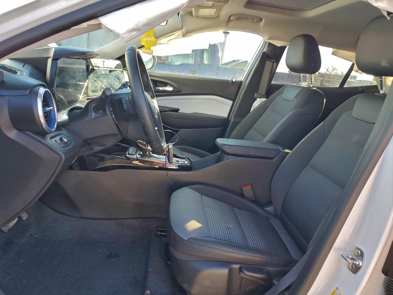 2025 CHEVROLET TRAX
