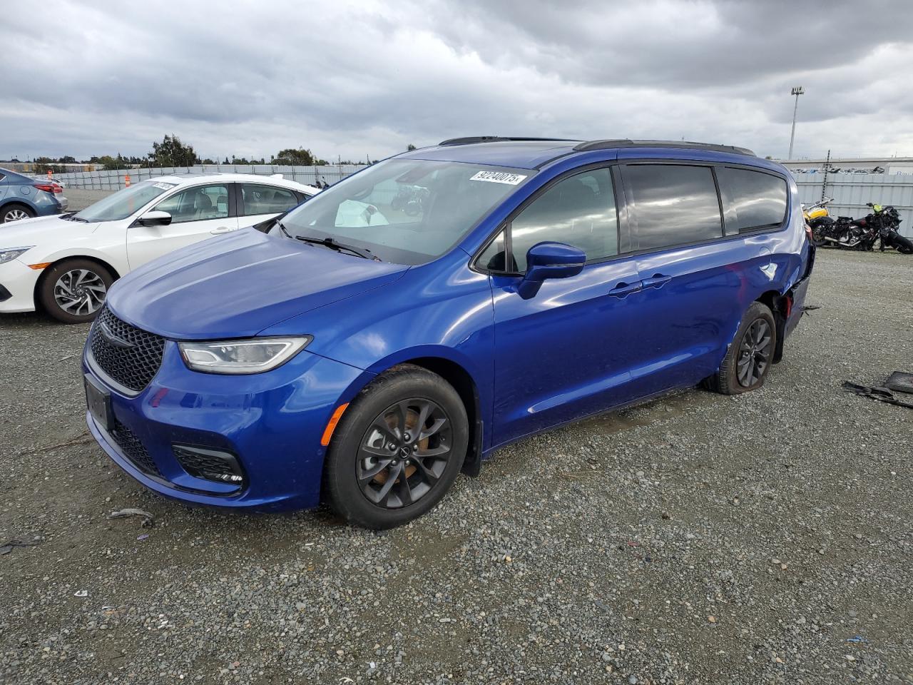 2021 CHRYSLER Pacifica