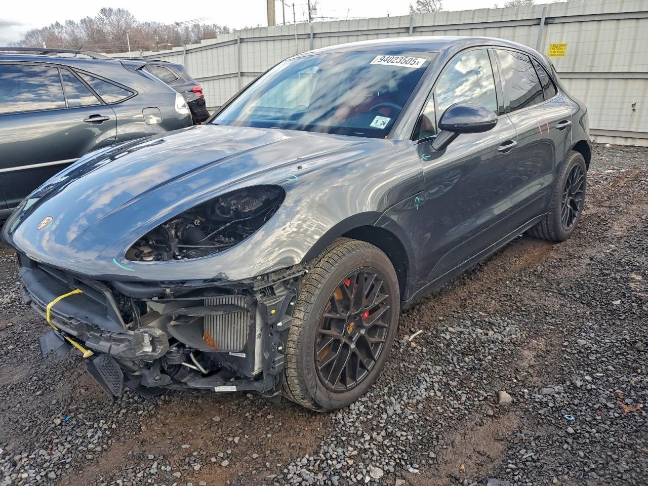 2021 PORSCHE Macan