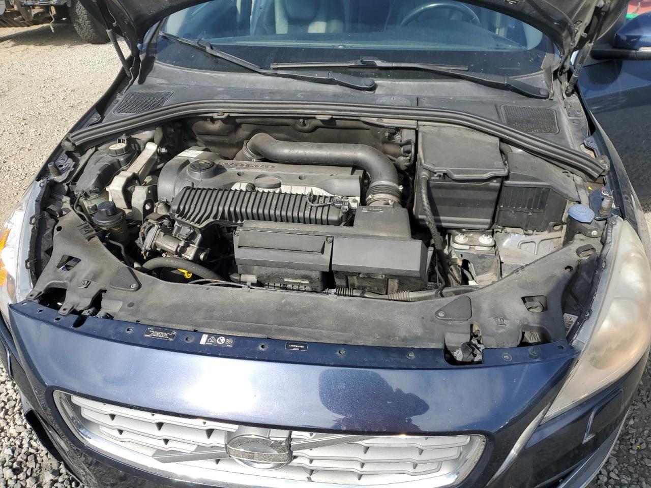 2013 VOLVO S60