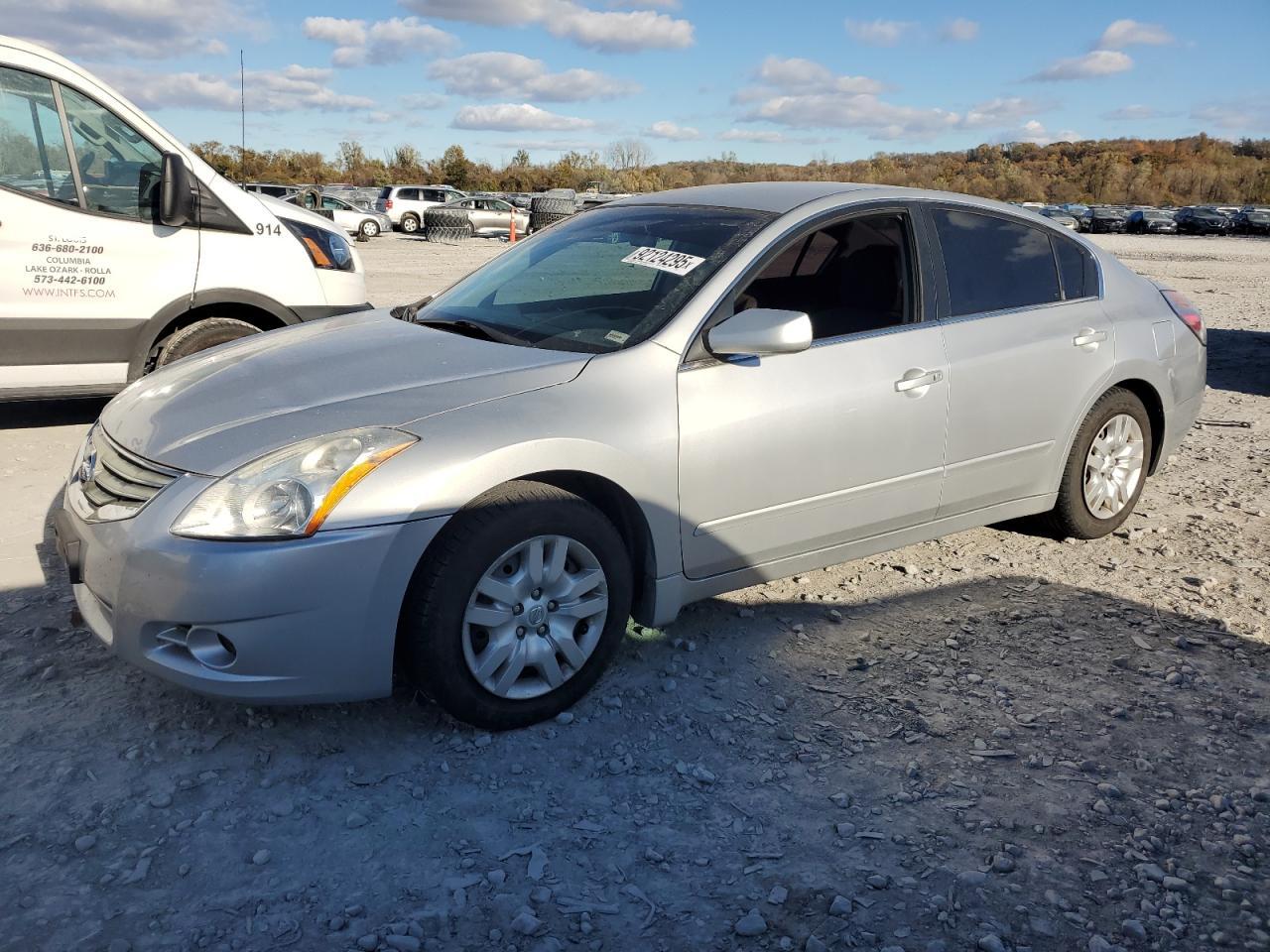 2012 NISSAN ALTIMA