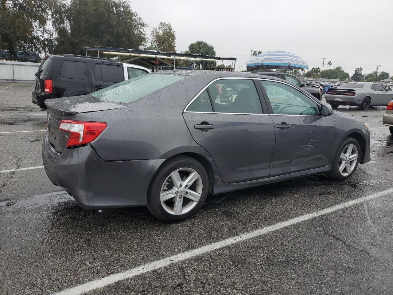 2013 TOYOTA CAMRY