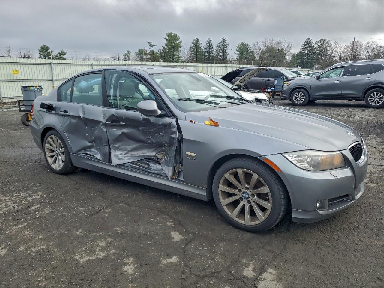 2011 BMW 3 SERIES