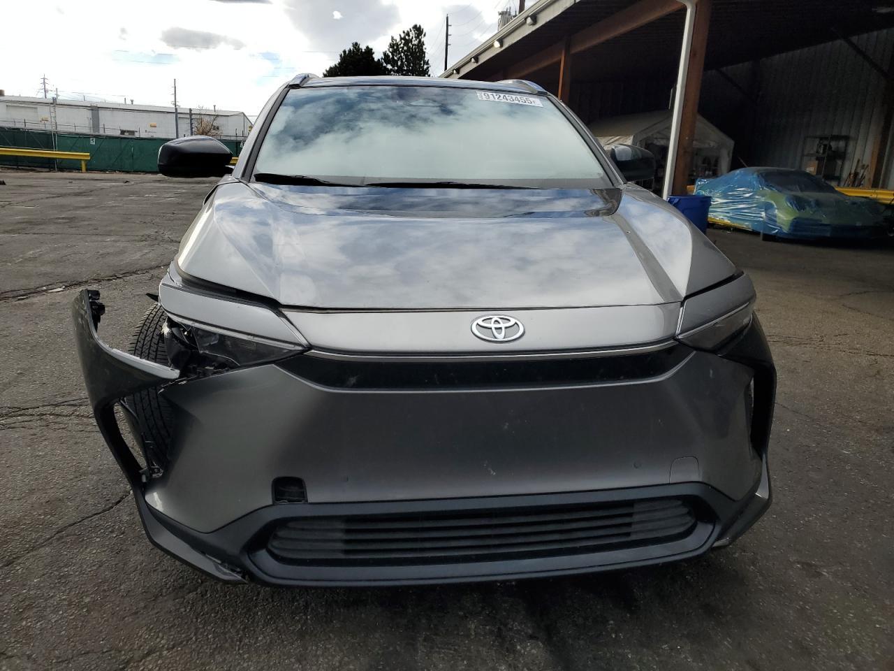 2024 TOYOTA BZ4X