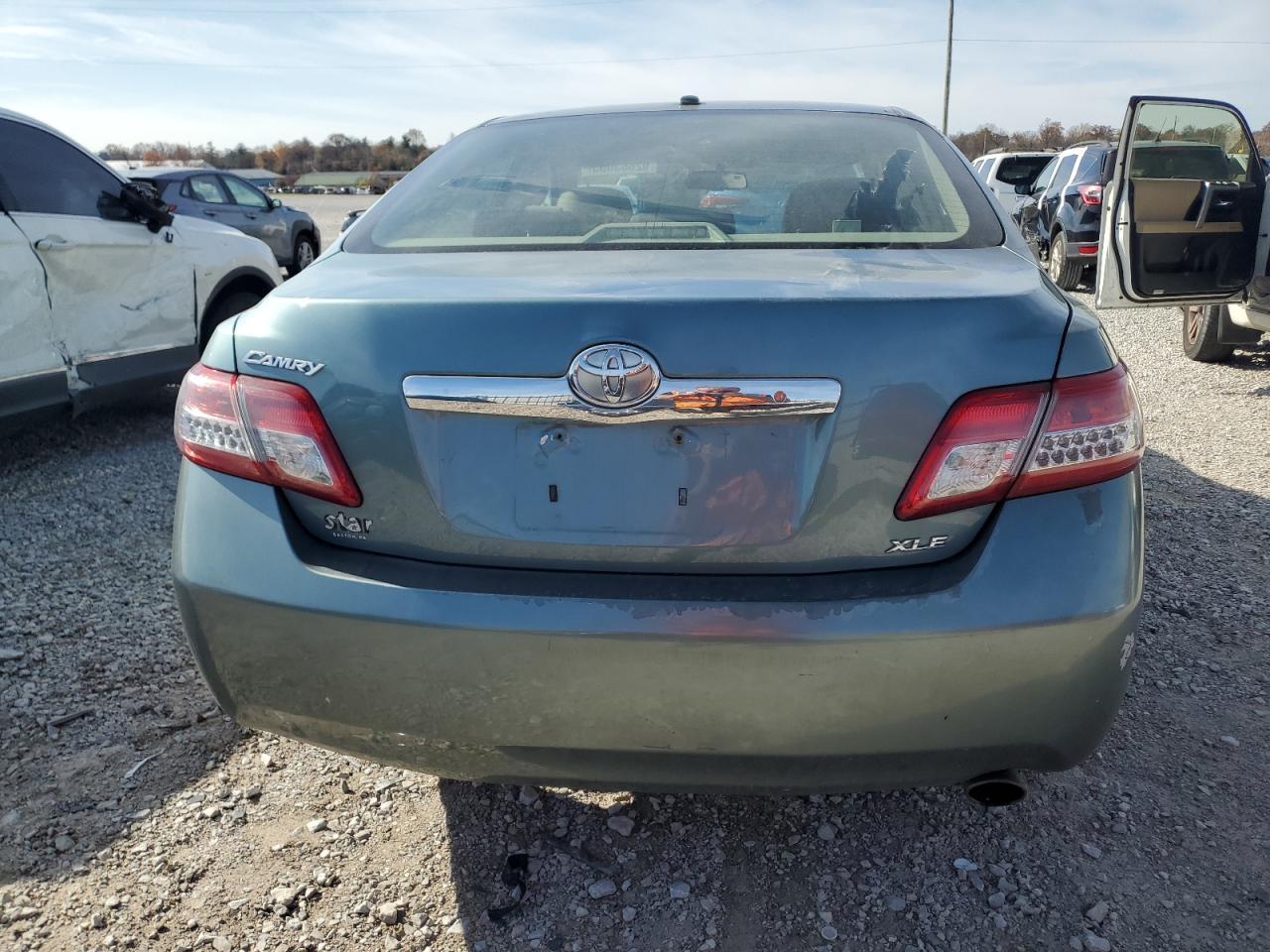 2010 TOYOTA CAMRY