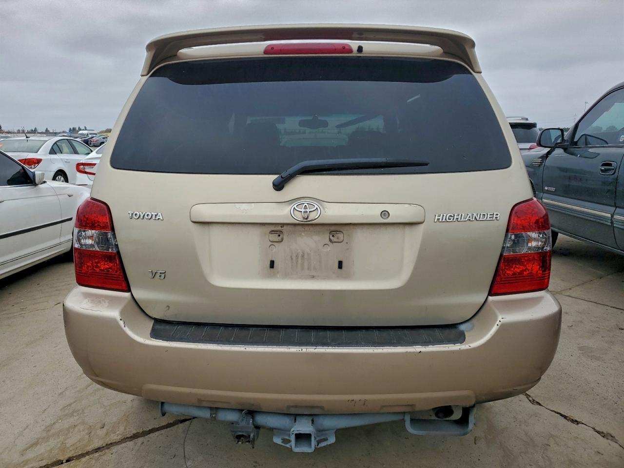 2005 TOYOTA HIGHLANDER