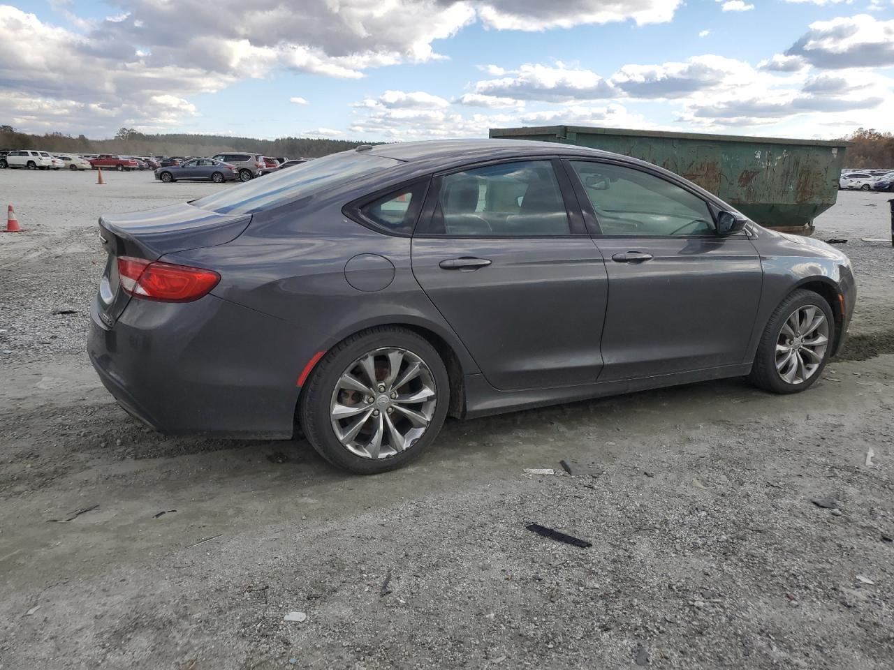 2015 CHRYSLER 200