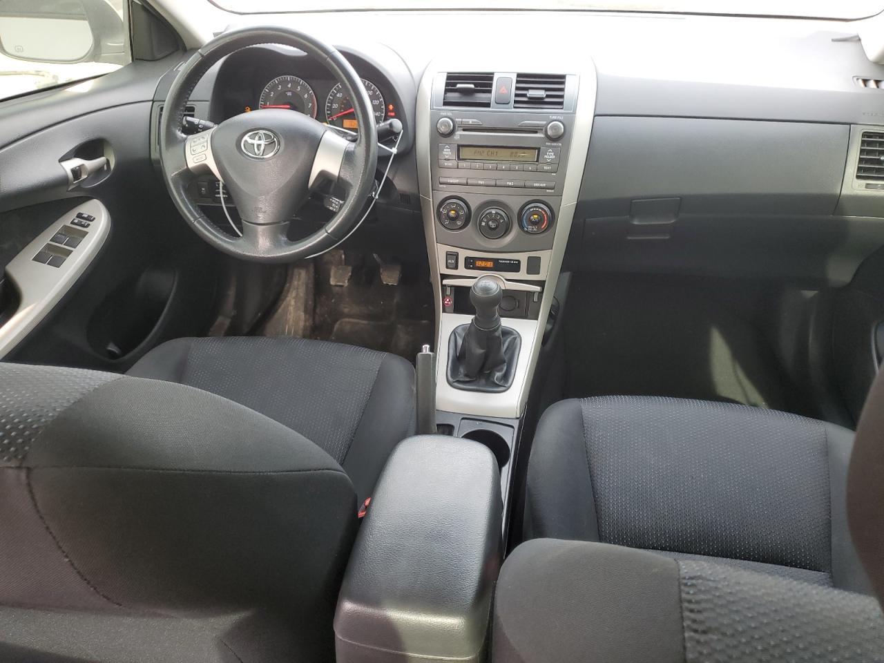 2010 TOYOTA COROLLA