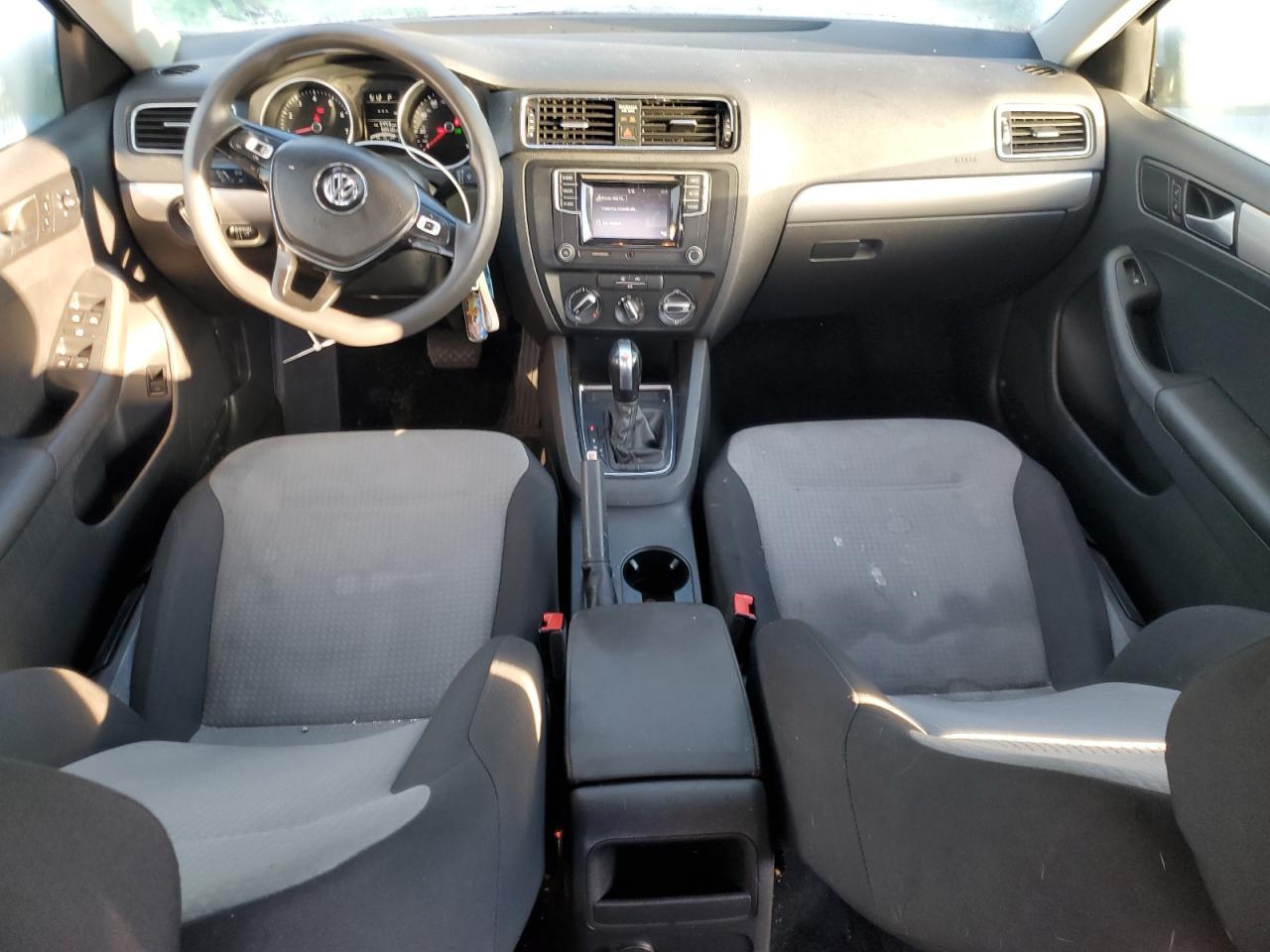 2017 VOLKSWAGEN JETTA