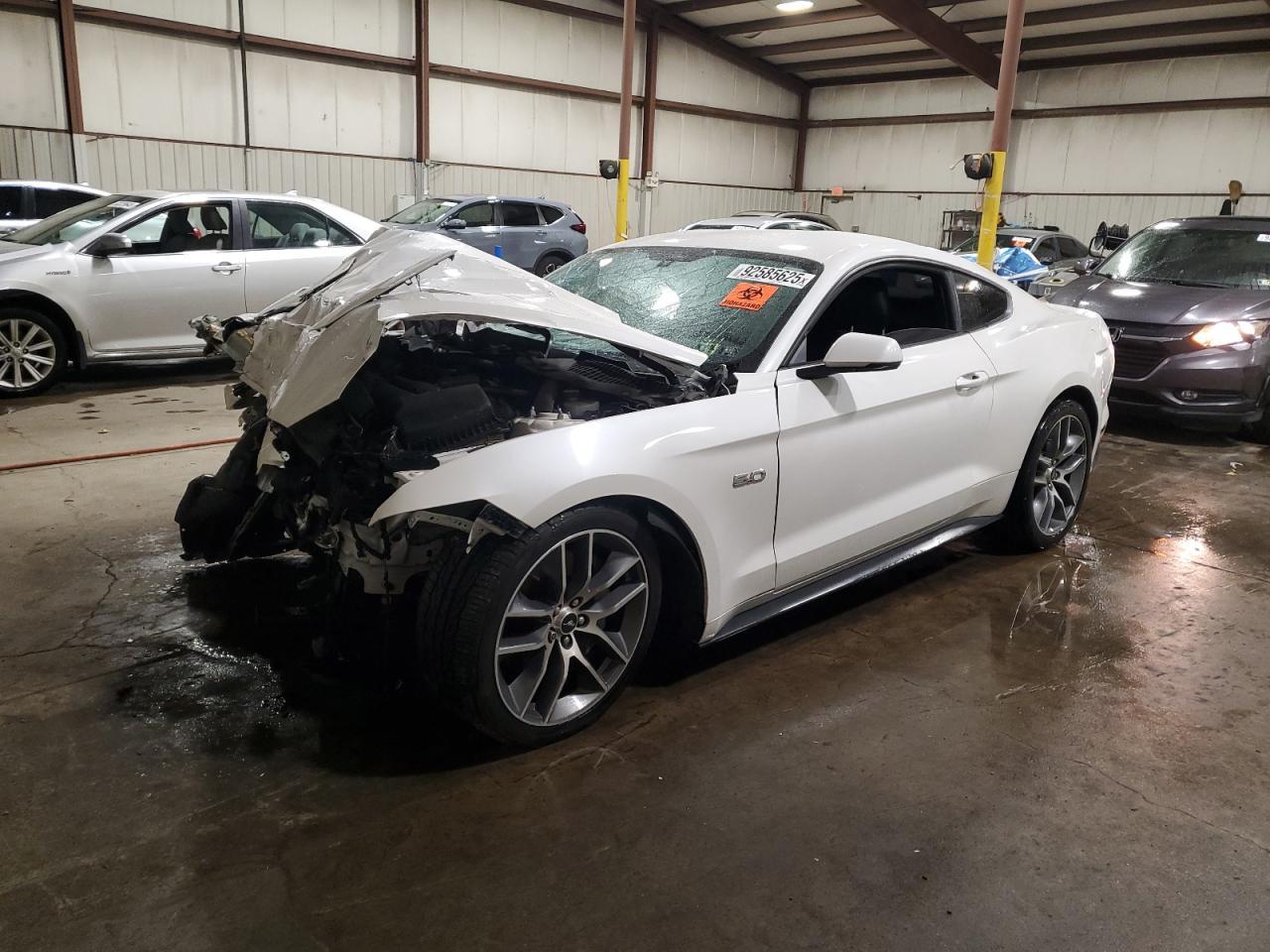 2017 FORD MUSTANG
