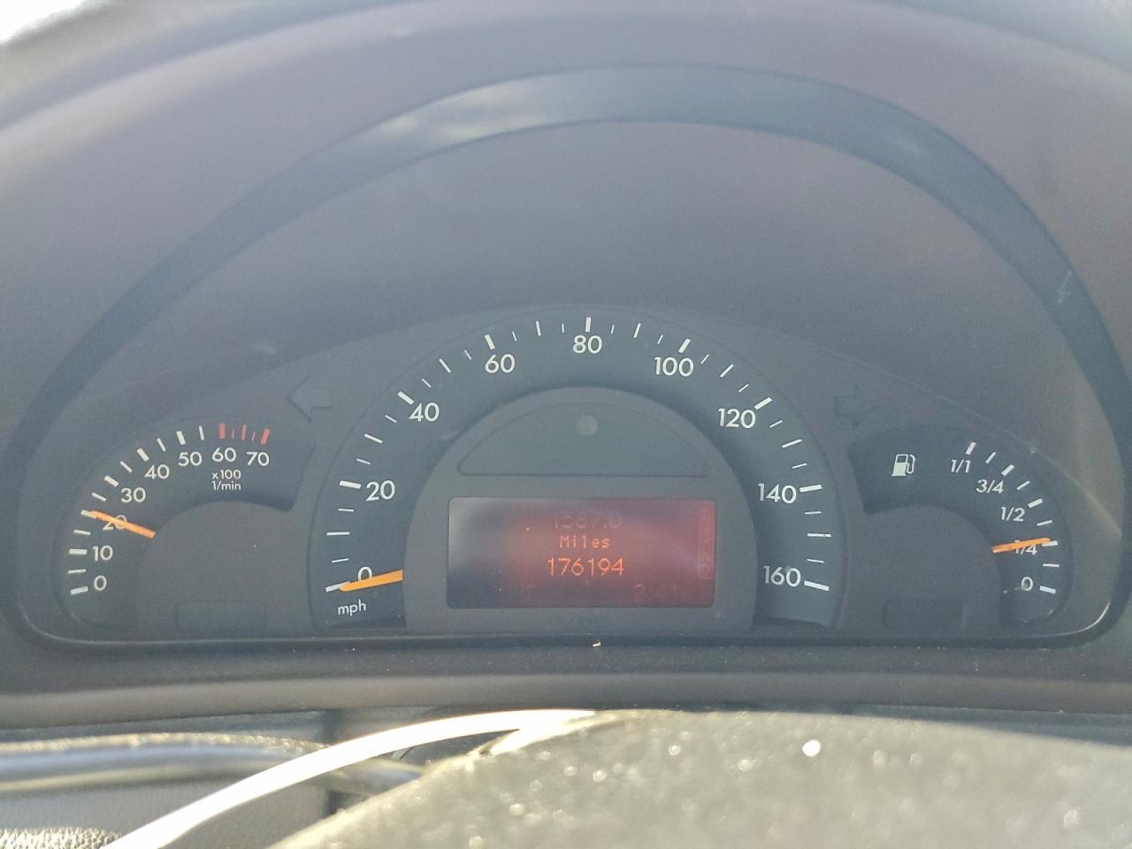 2004 MERCEDES-BENZ C-CLASS