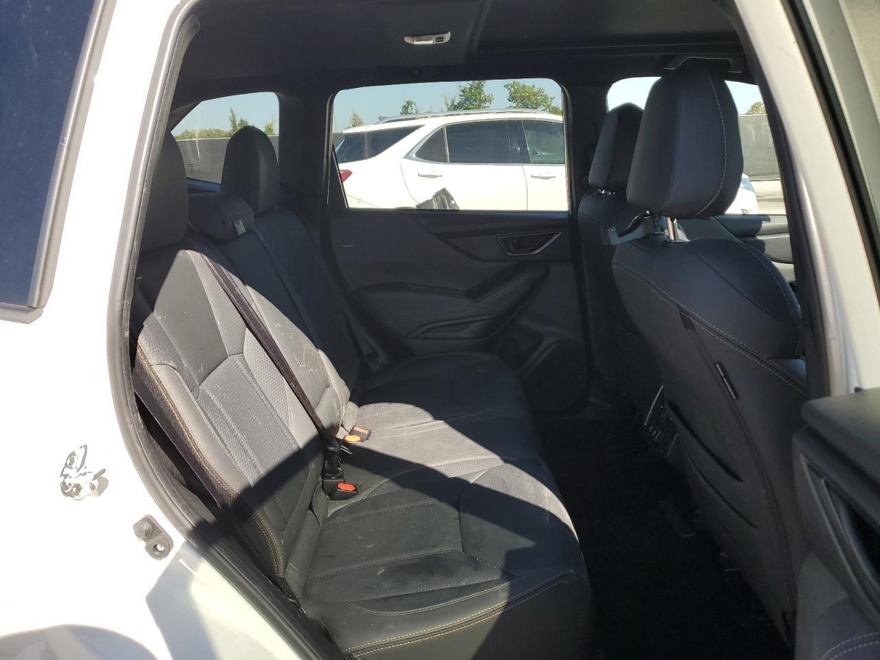 2024 SUBARU FORESTER