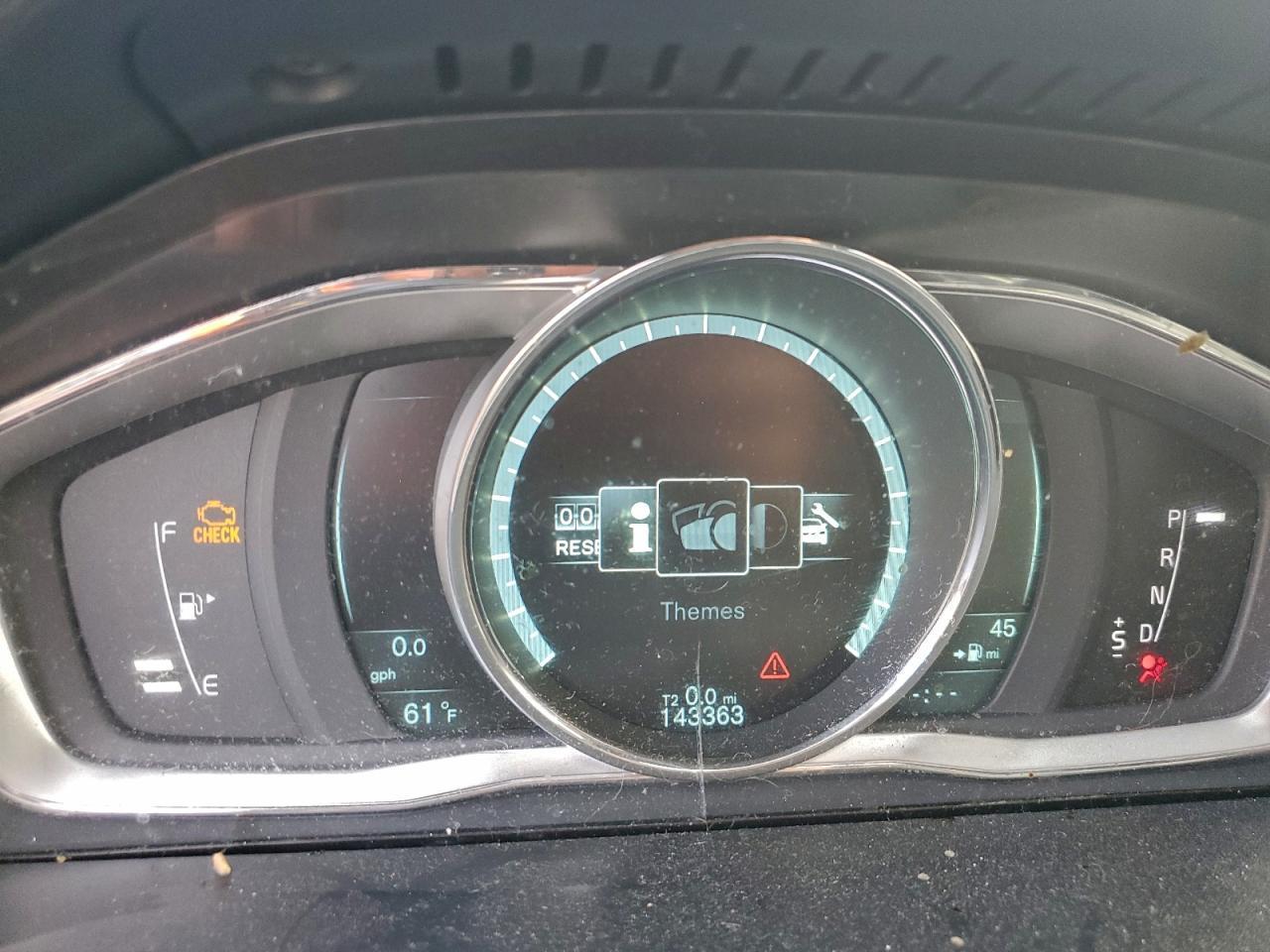 2015 VOLVO S60