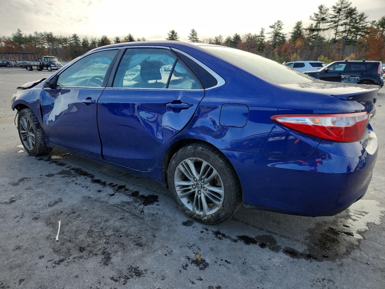 2016 TOYOTA CAMRY