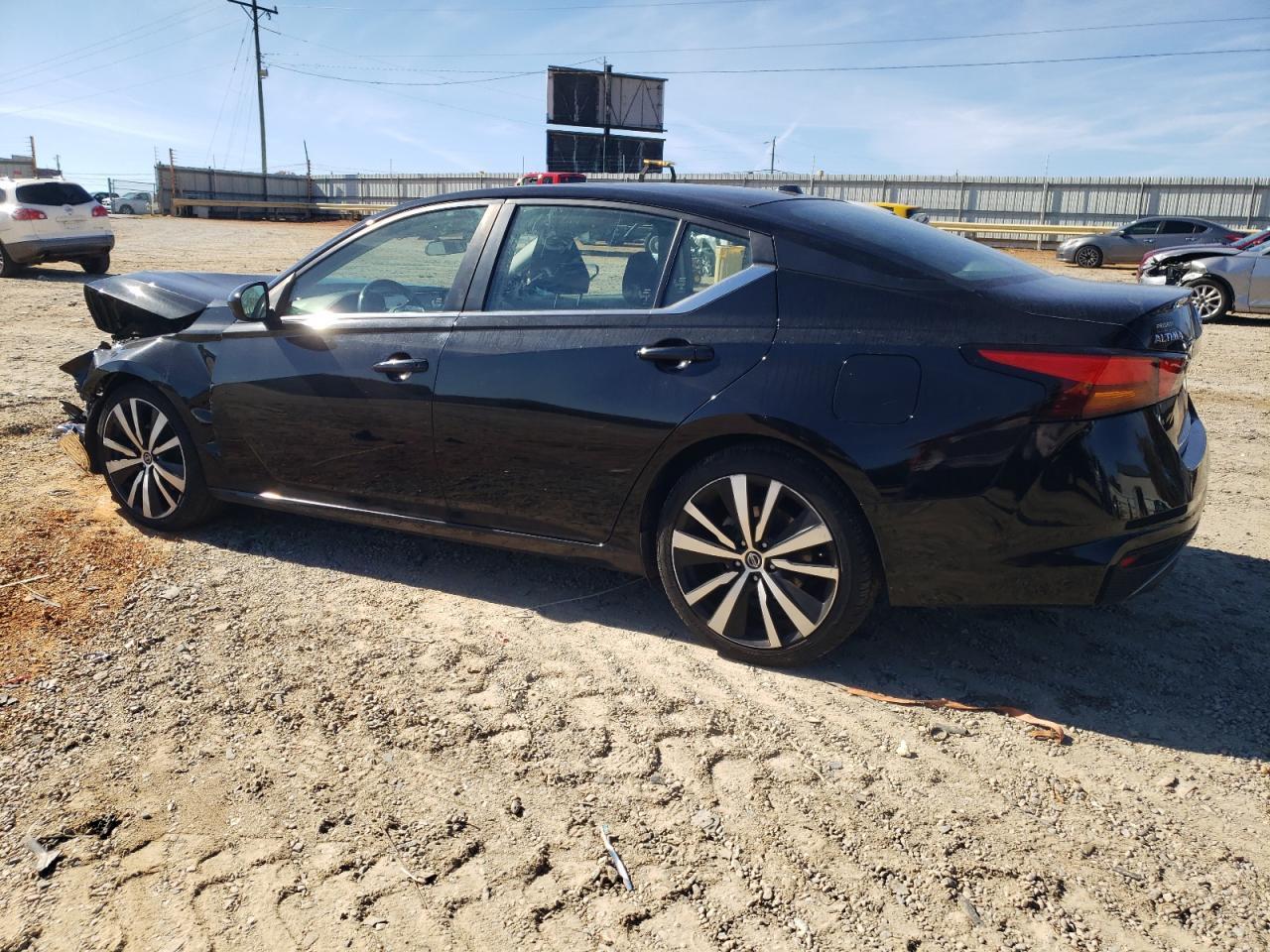 2022 NISSAN ALTIMA