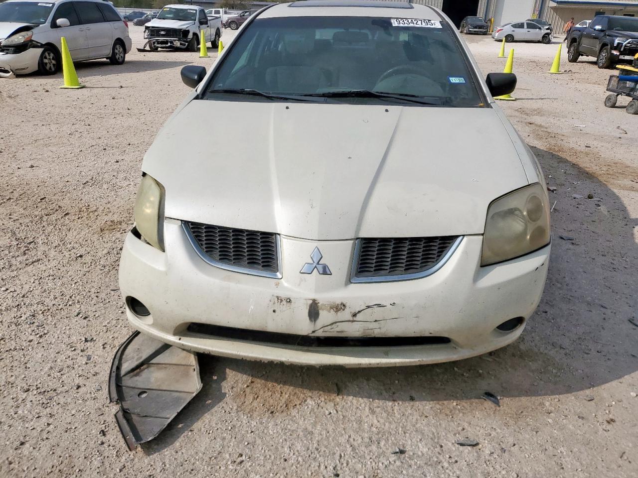 2004 MITSUBISHI Galant