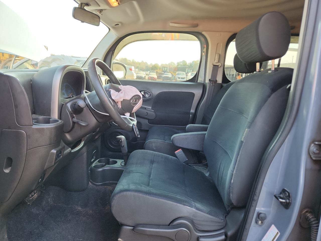 2013 NISSAN CUBE