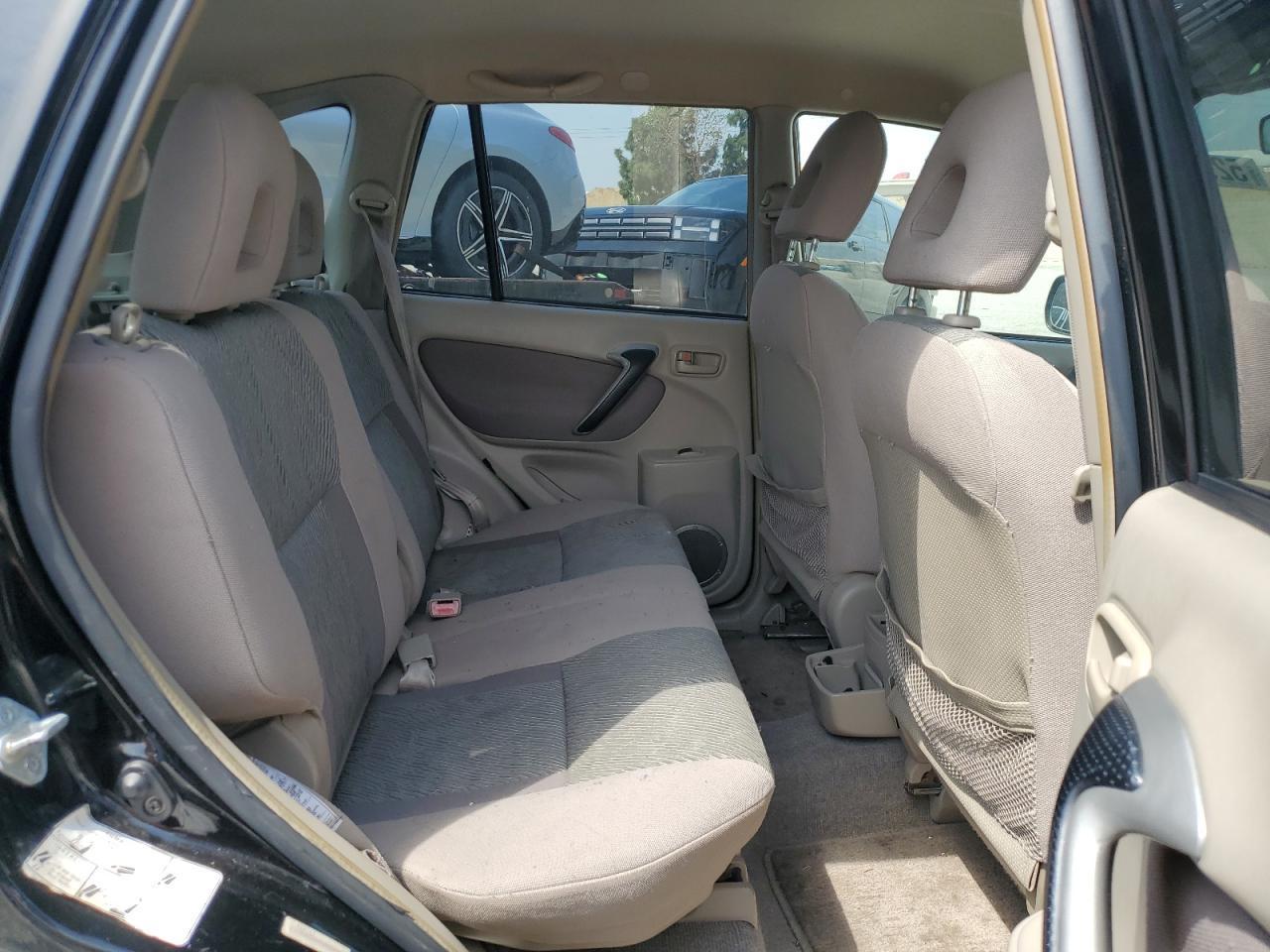 2001 TOYOTA RAV4