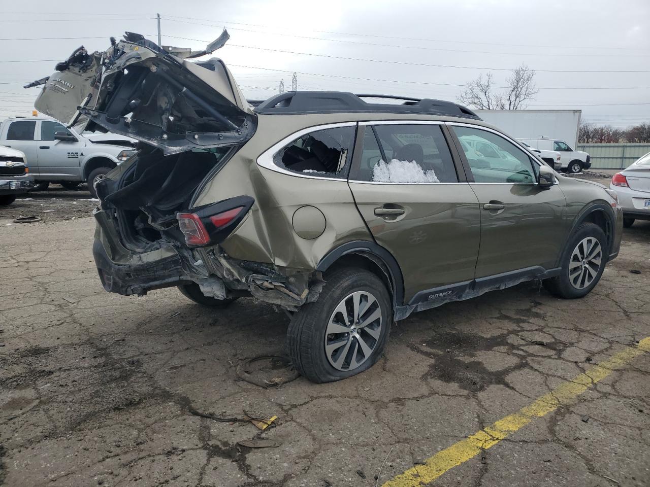 2021 SUBARU Outback
