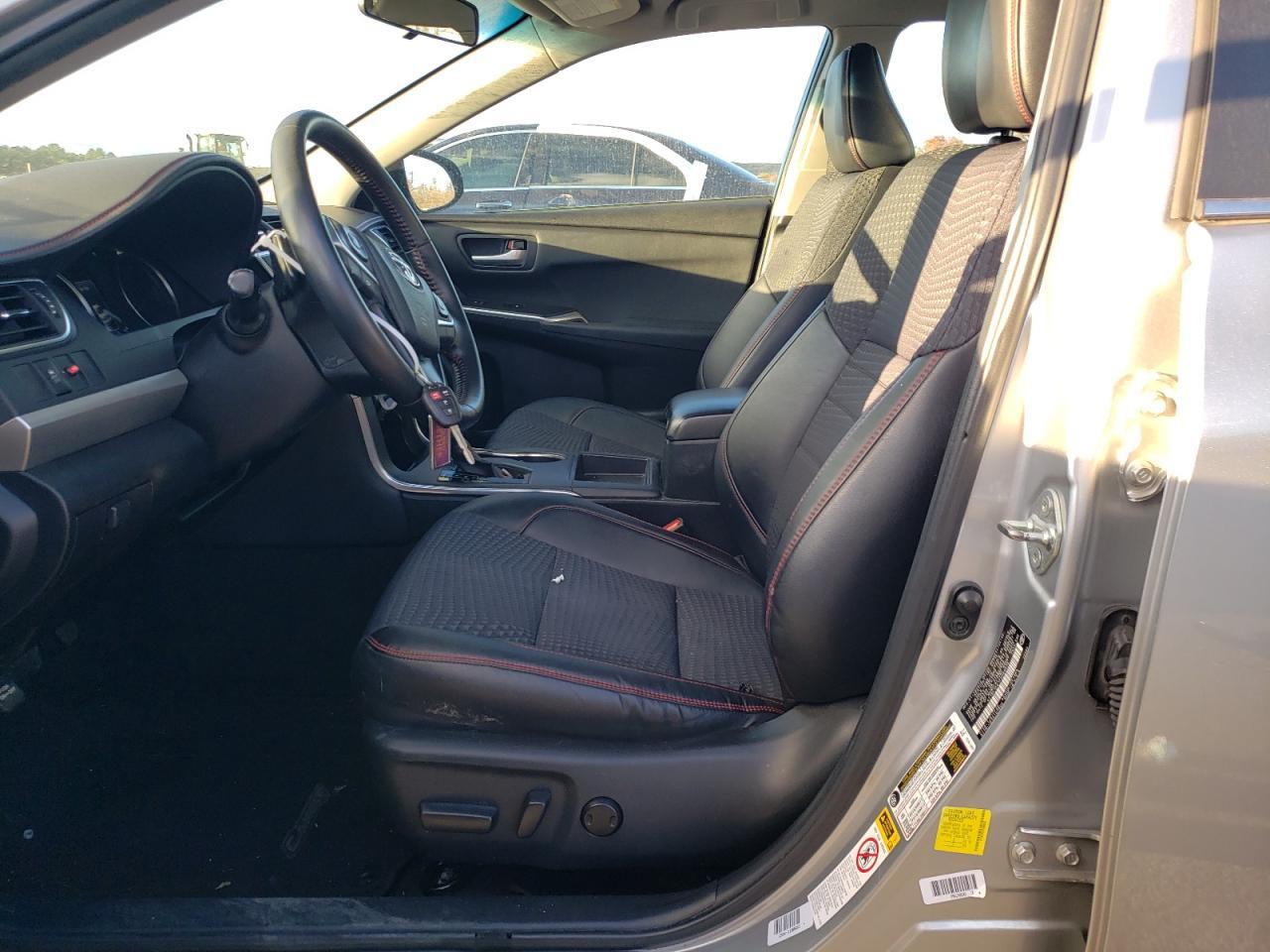 2015 TOYOTA CAMRY