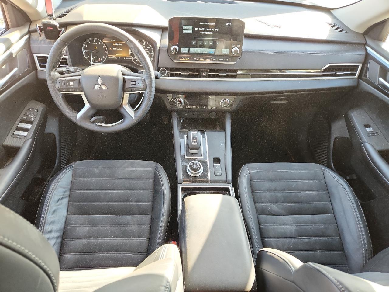 2022 MITSUBISHI outlander
