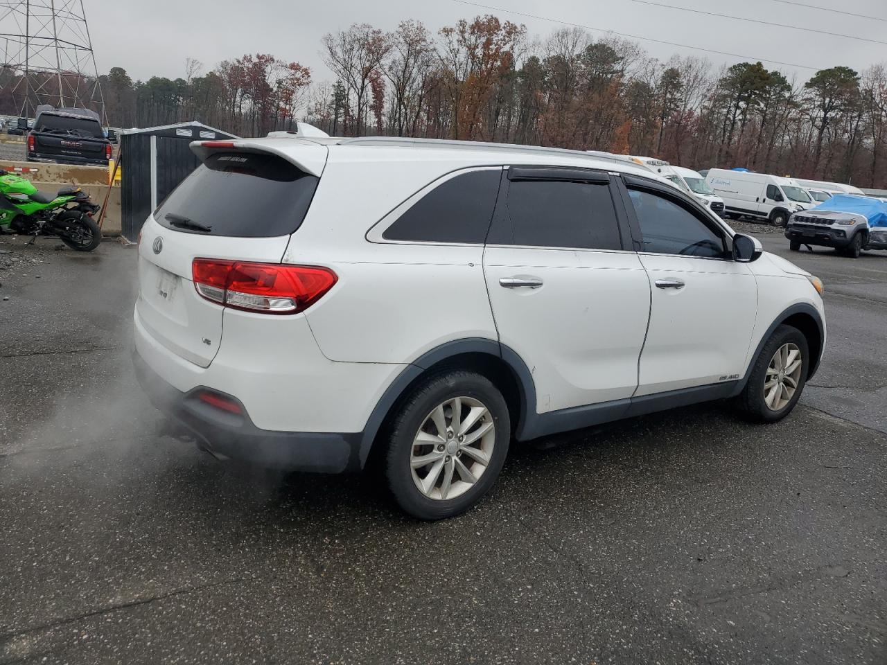 2016 KIA SORENTO