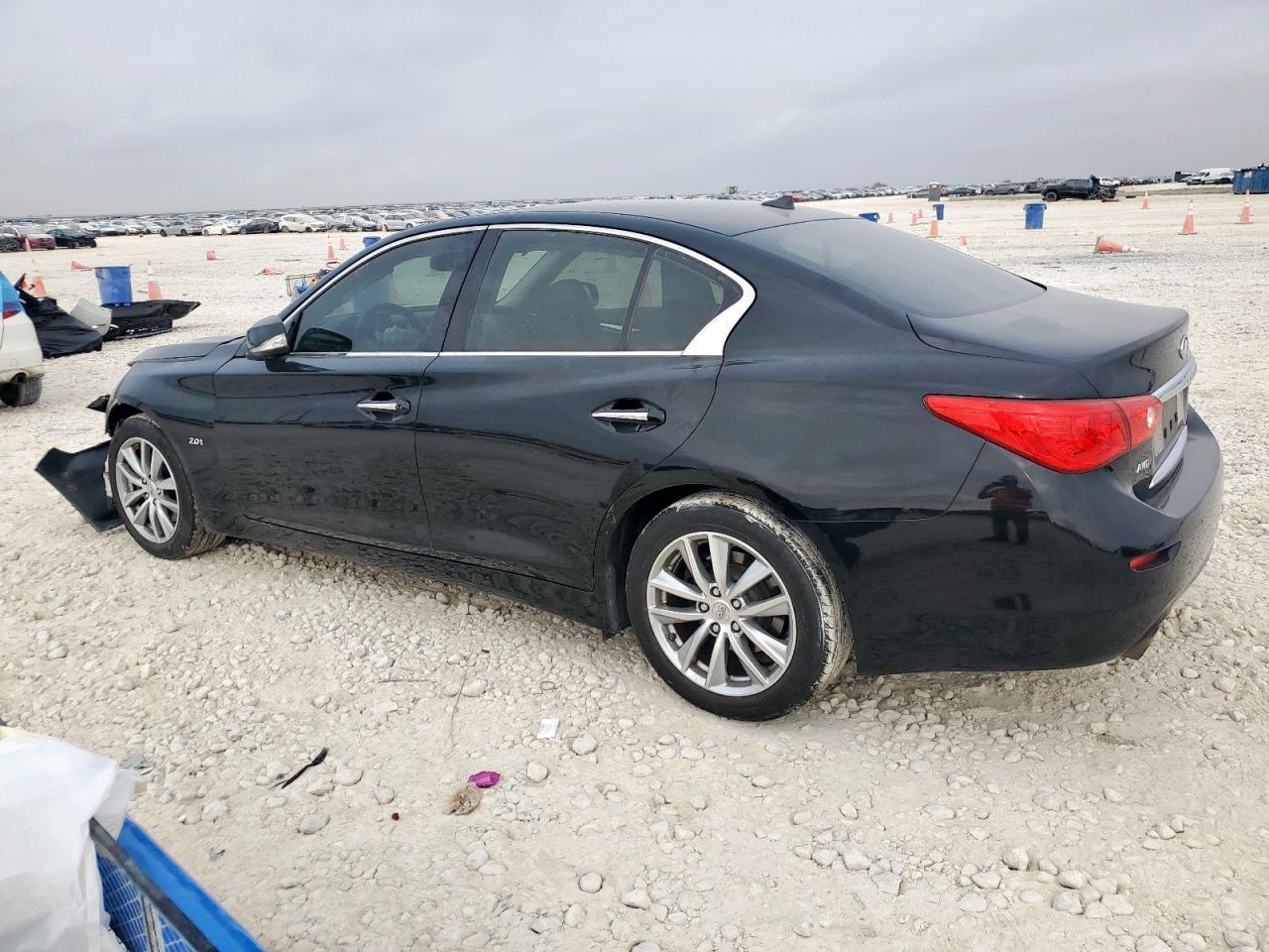 2017 INFINITI Q50
