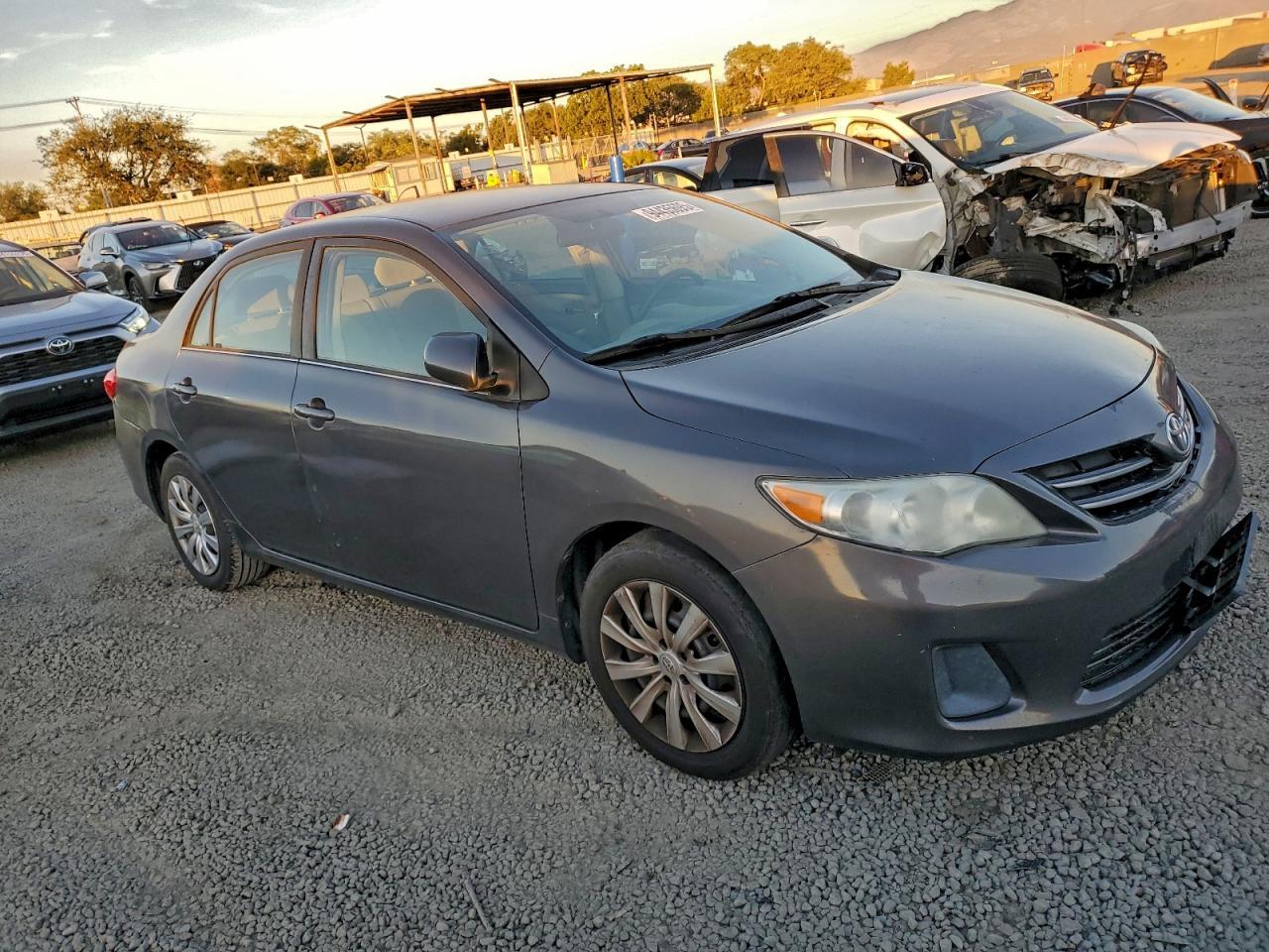 2013 TOYOTA COROLLA