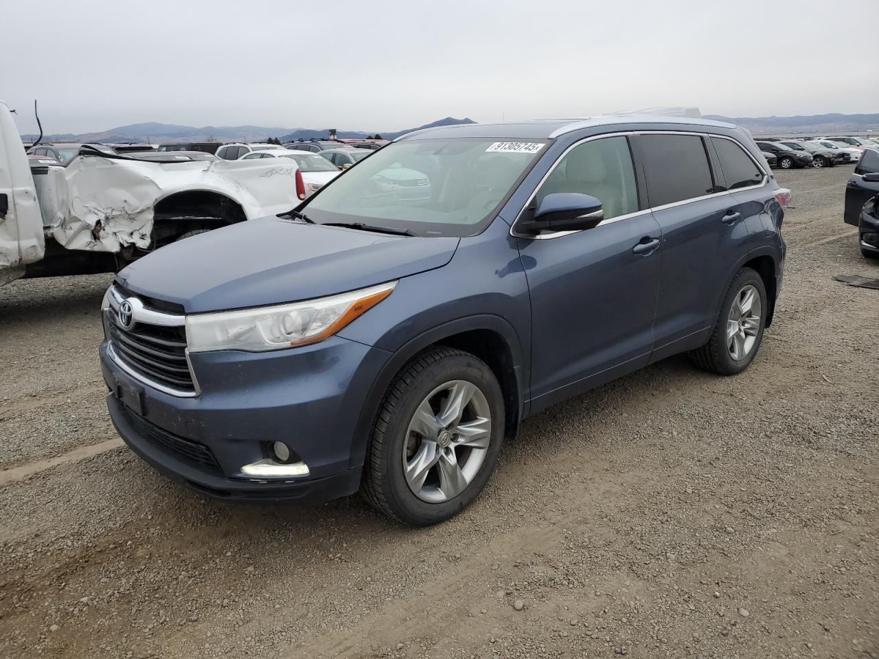 2014 TOYOTA HIGHLANDER