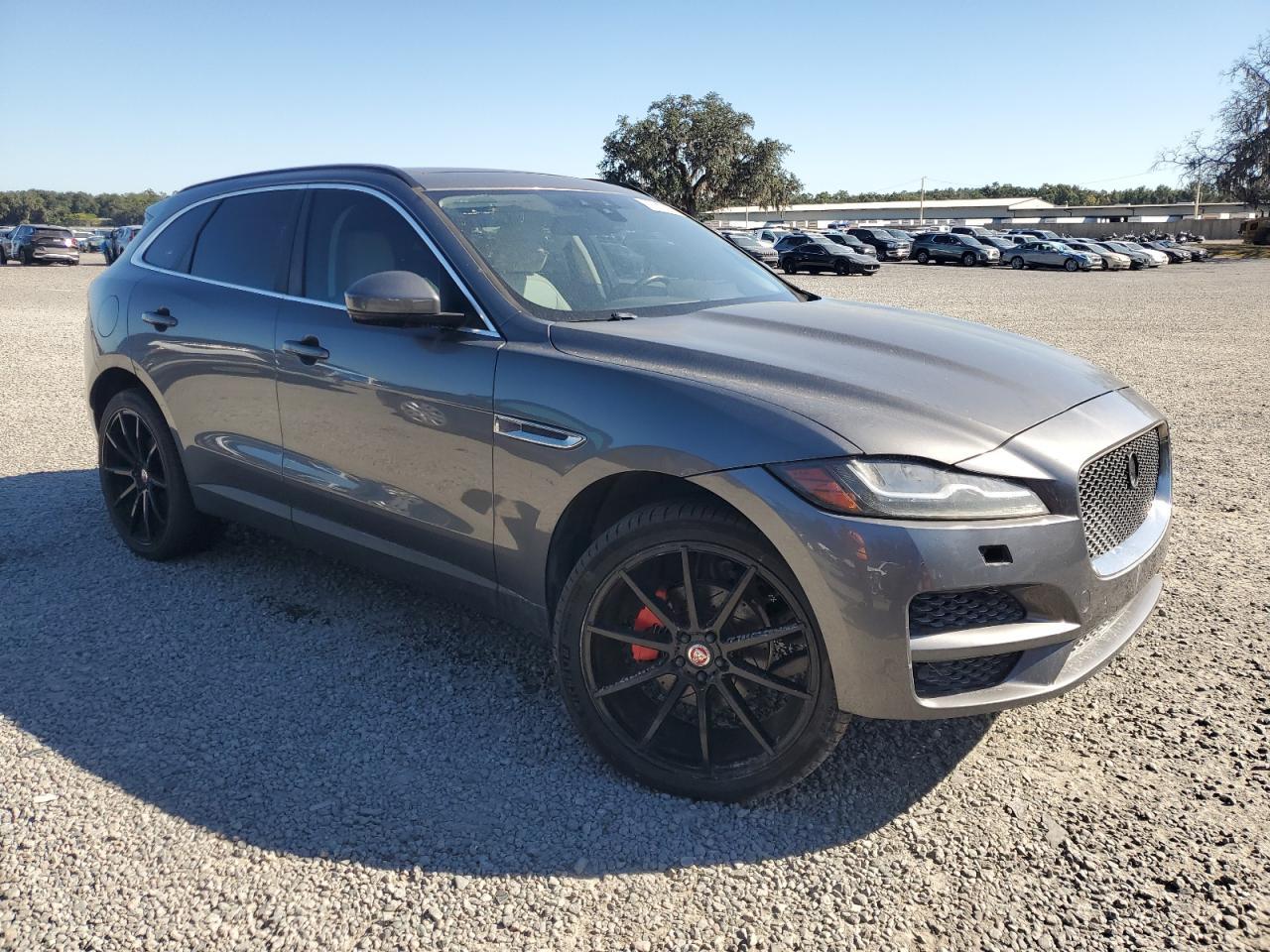 2018 JAGUAR F-Pace