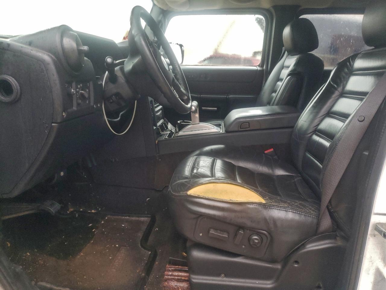 2005 HUMMER H2