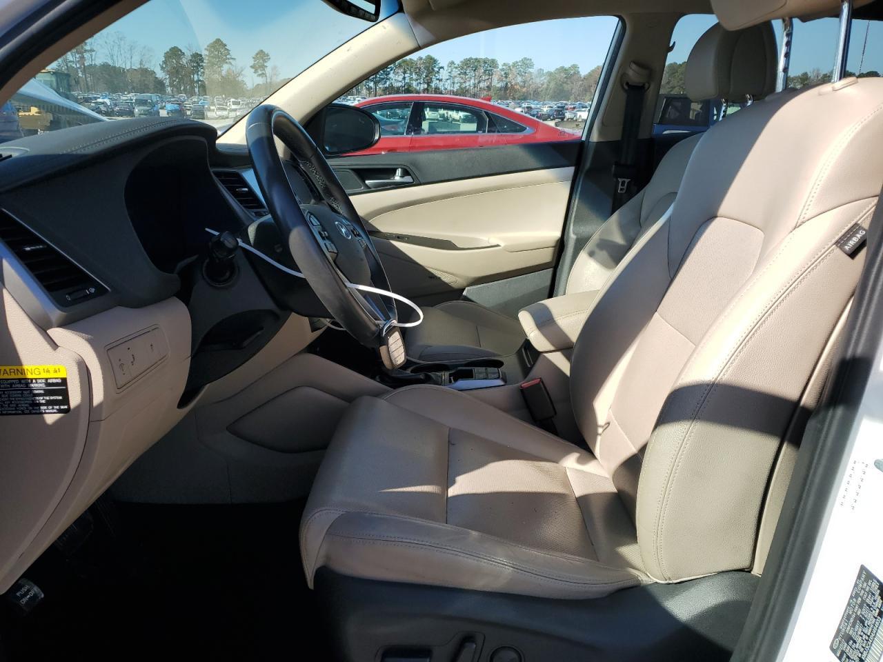 2017 HYUNDAI TUCSON