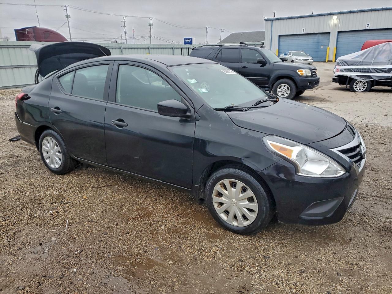 2018 NISSAN VERSA