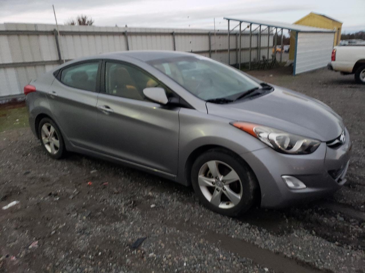 2012 HYUNDAI ELANTRA