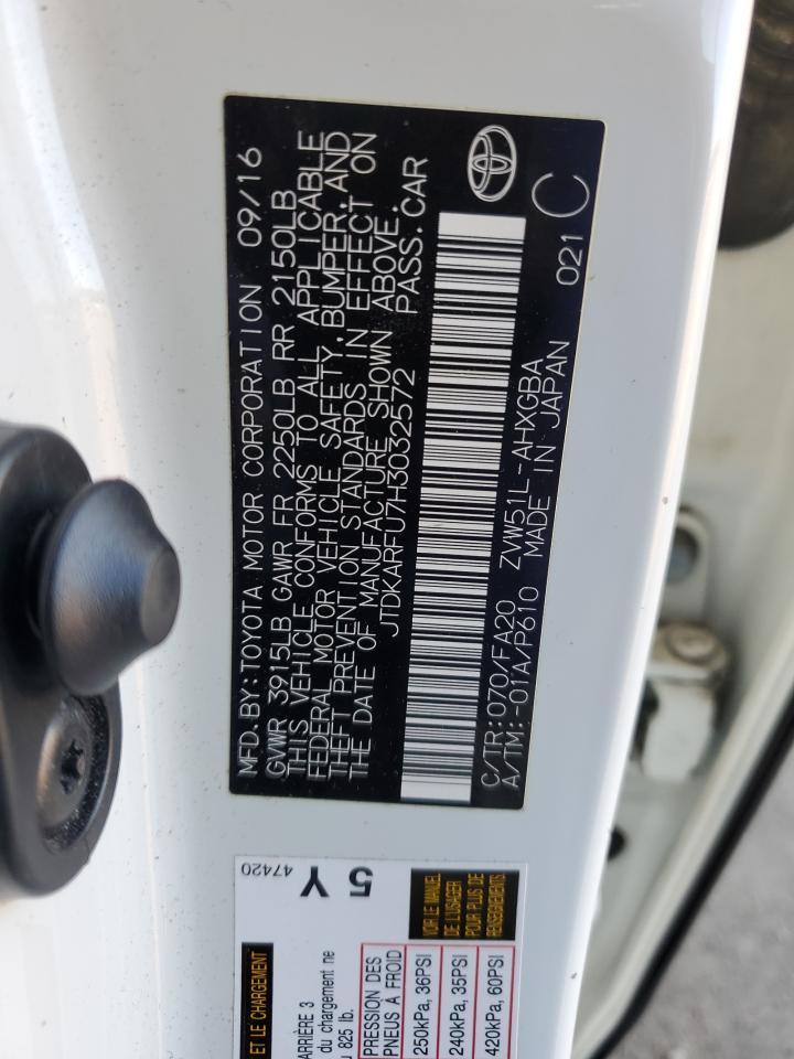 2017 TOYOTA PRIUS