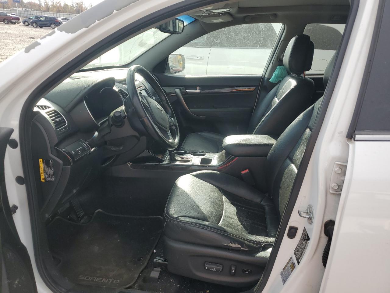 2014 KIA SORENTO