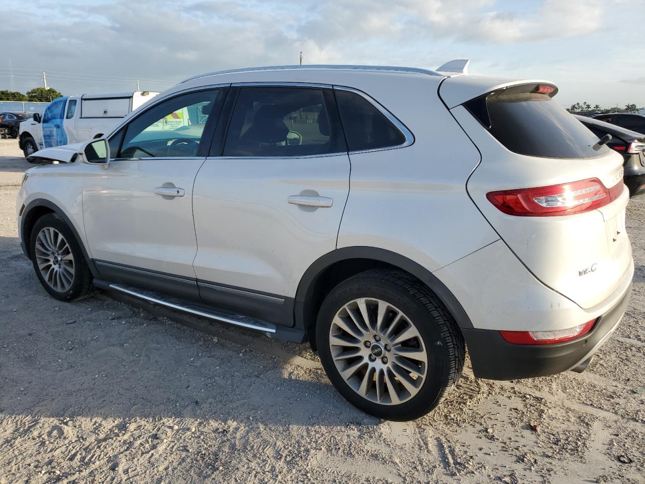 2017 LINCOLN MKC