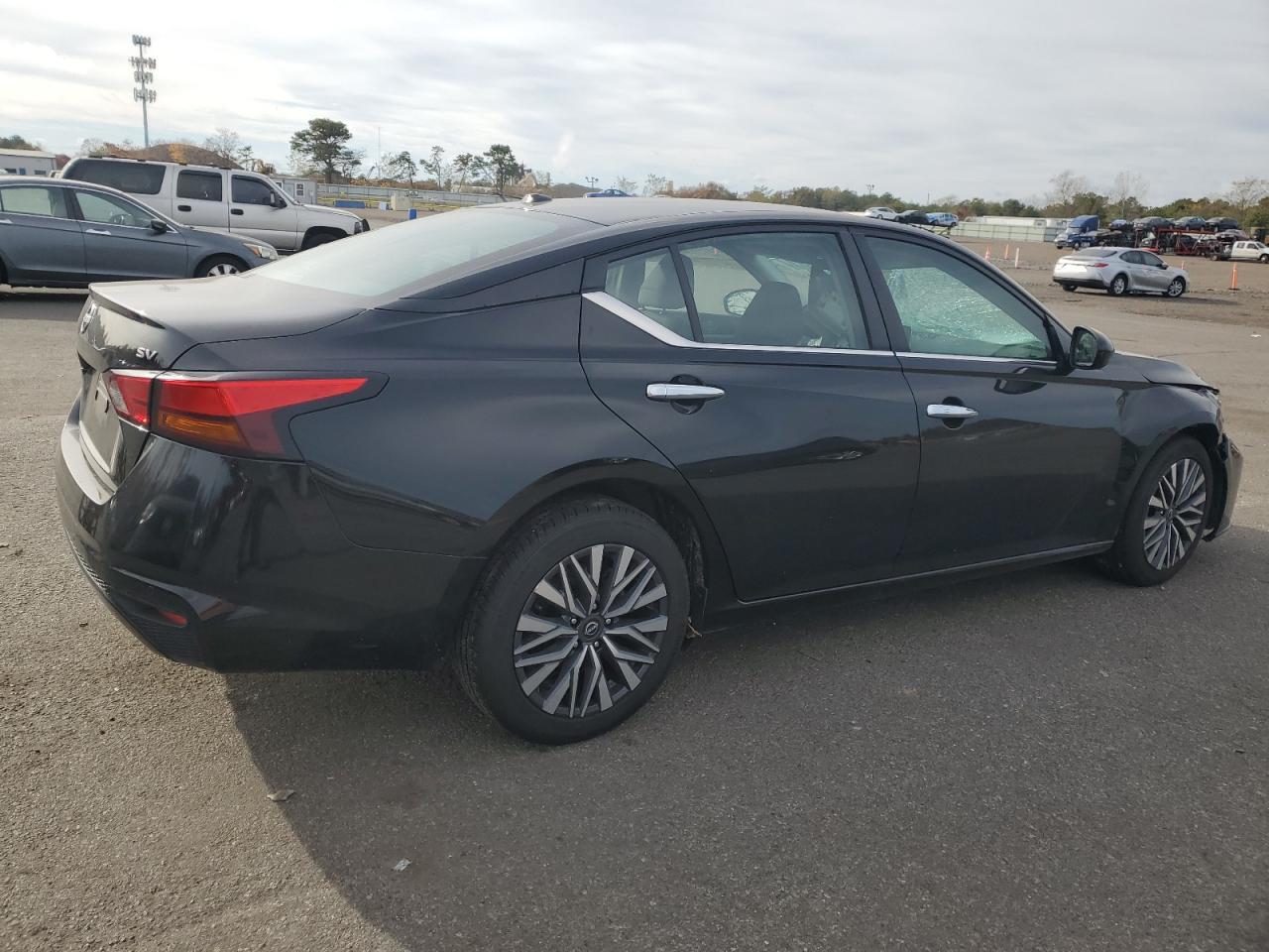 2023 NISSAN ALTIMA