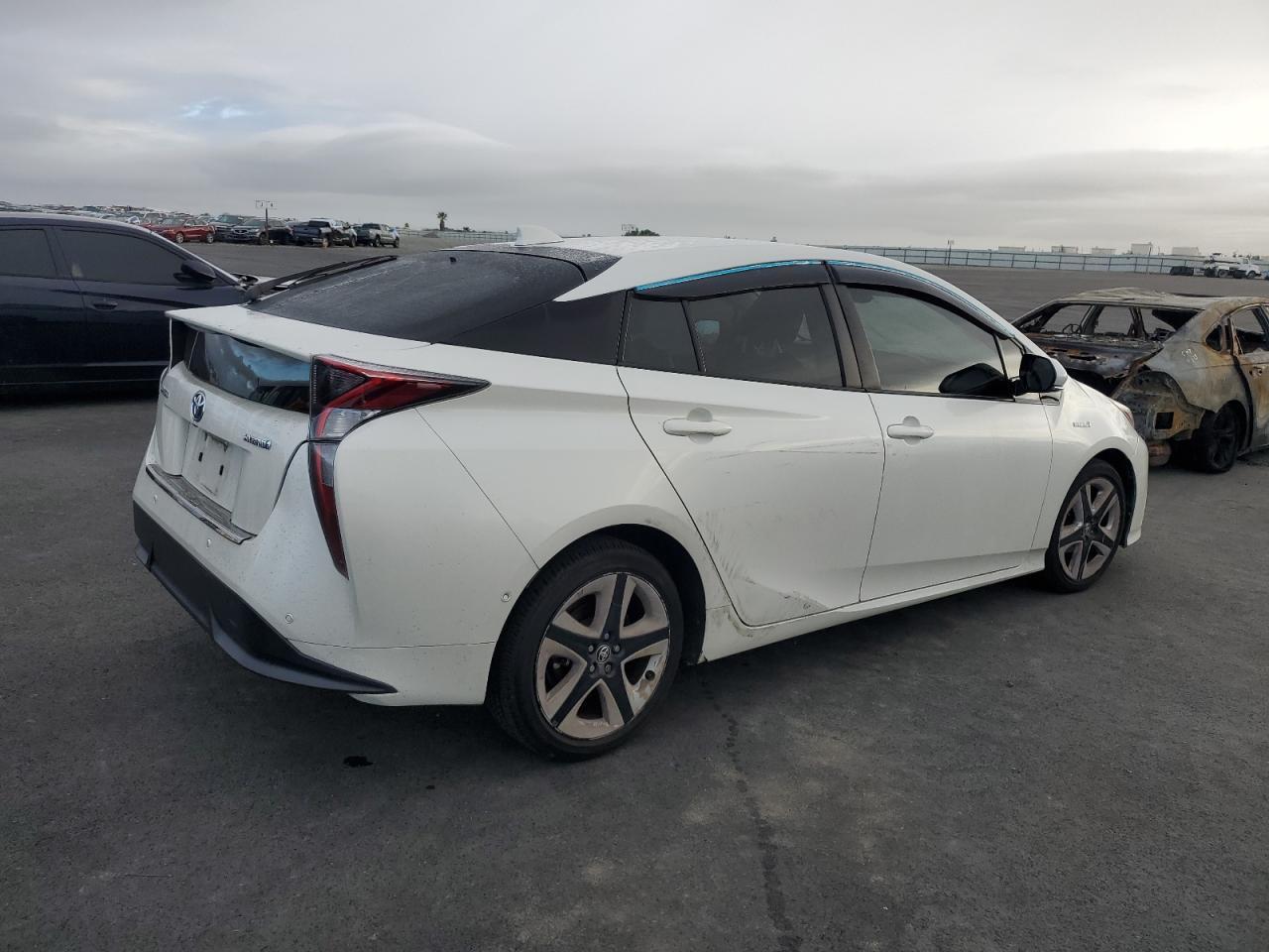 2018 TOYOTA PRIUS