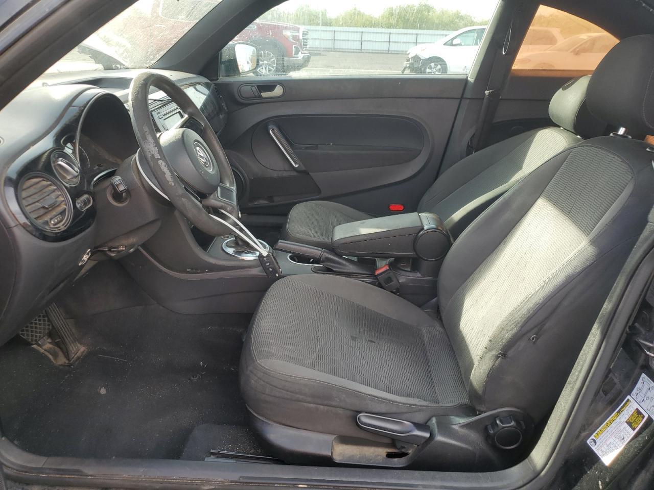 2014 VOLKSWAGEN Beetle