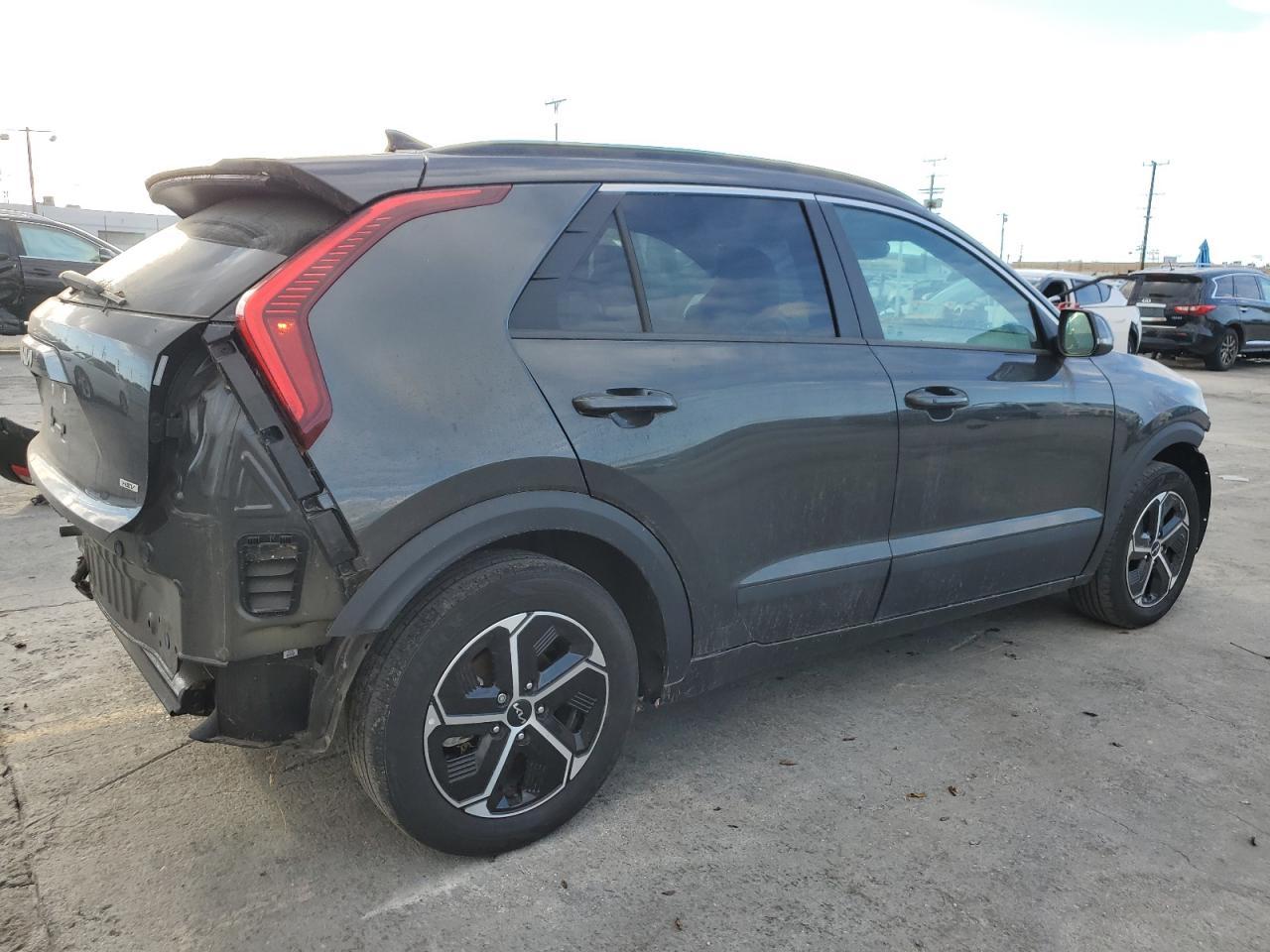 2023 KIA Niro